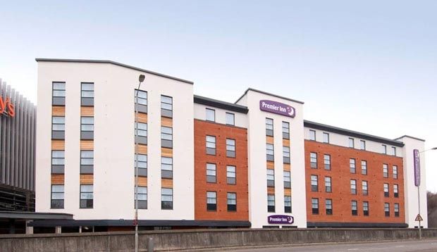 Premier Inn High Wycombe Central Exterior photo